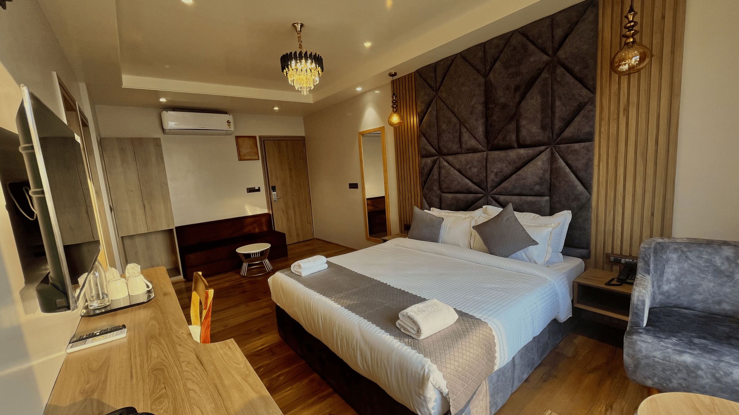 Suite Room