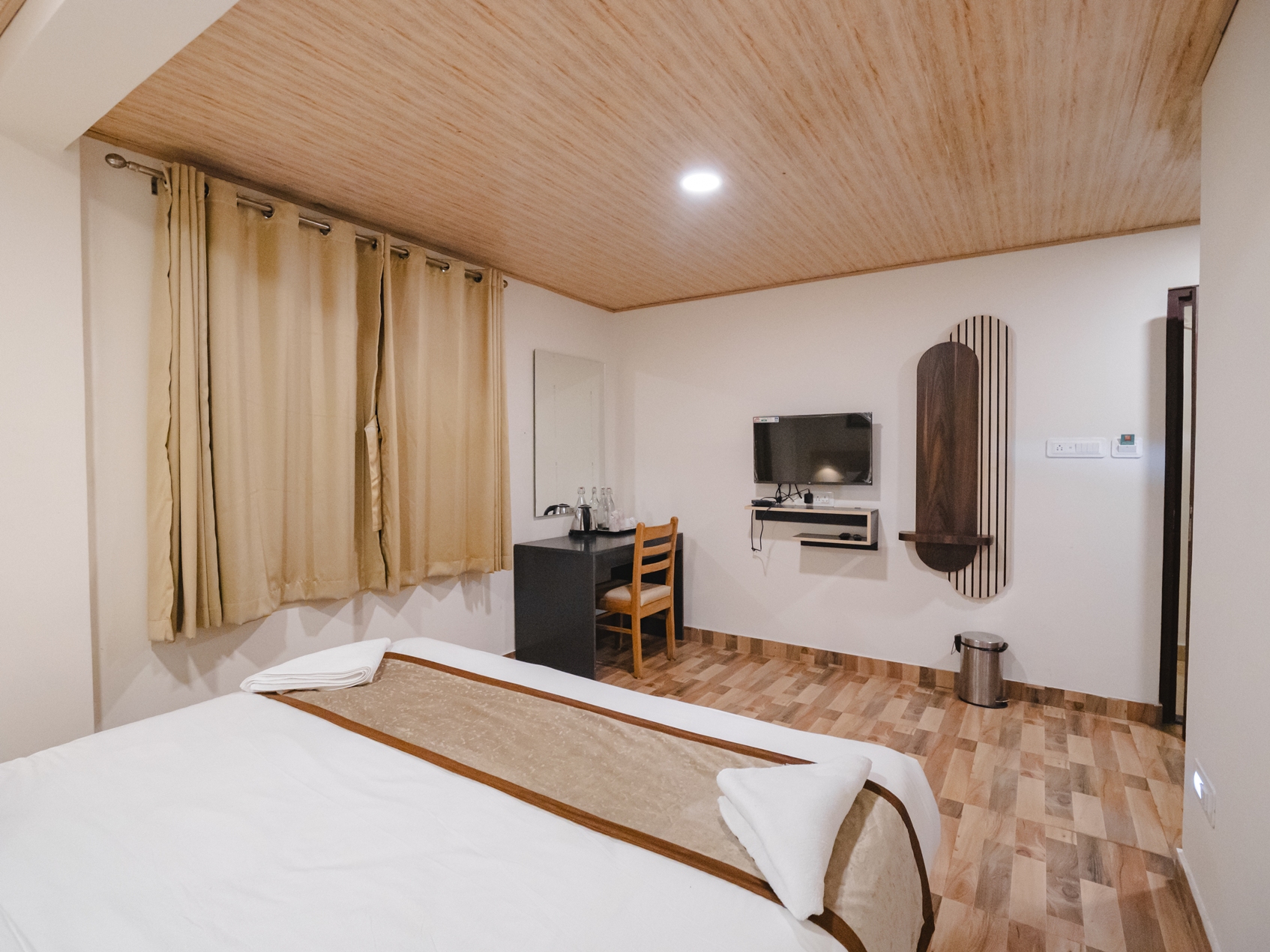 Deluxe Room Hotel Polaris